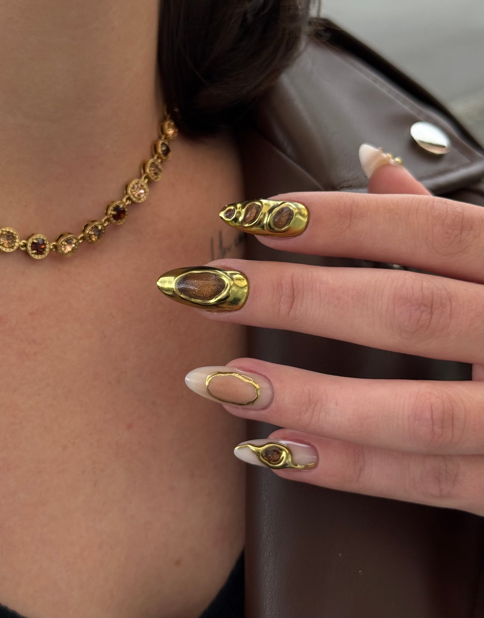 Gros Nail Art - Création Artistique & Ultra Personnalisée - Institut Melenn Lanester
